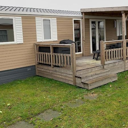 Gezellig Chalet In Het Mooie Zeeland - Oostkapelle Eksteriør bilde